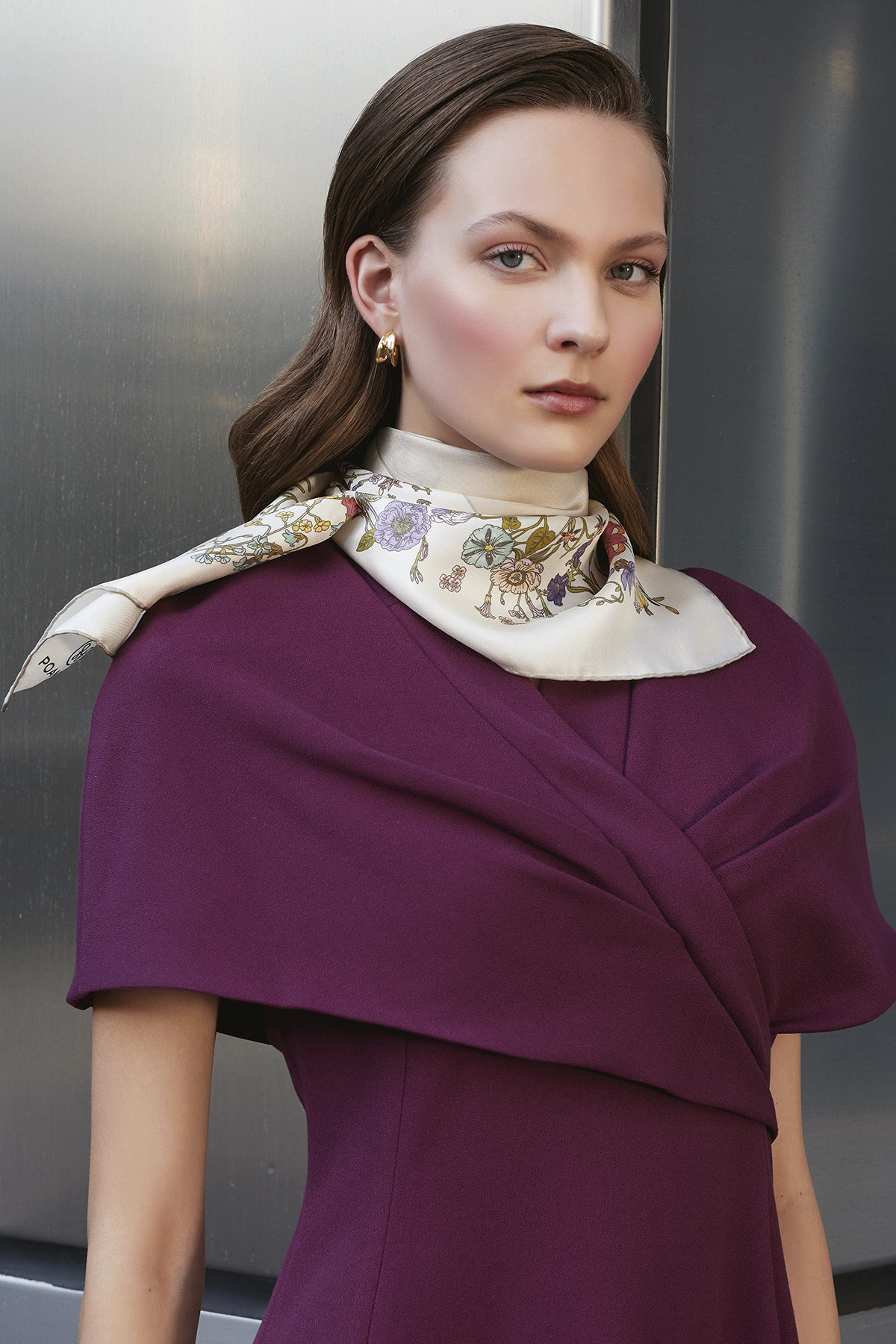 Çiçek Bordür Desenli Twill İpek Eşarp - Image 2